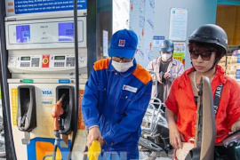 Giá xăng đồng loạt giảm từ 15h hôm nay 20/2