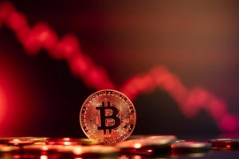 Nóng: Bitcoin ‘thủng’ mốc 65.000 USD, ‘vàng kỹ thuật’ trở thành tài sản rủi ro bậc nhất