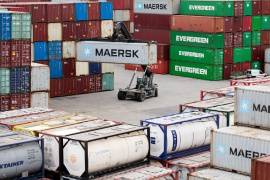 EU yêu cầu Mỹ tuân thủ thỏa thuận thương mại 2025 sau phán quyết Tòa án Tối cao