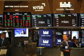 Chứng khoán Mỹ phục hồi mạnh mẽ ngày 24/2 nhờ AI và dữ liệu kinh tế tích cực