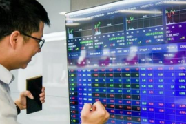 Báo lãi quý 4 tăng gấp 21 lần, cổ phiếu "đại gia" bất động sản tăng vọt với giao dịch đột biến