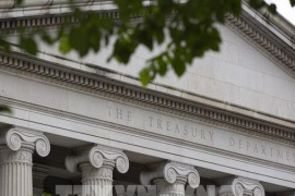 Thâm hụt ngân sách của Mỹ giảm 12% nhờ doanh thu hải quan tăng mạnh