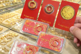 Giá vàng giảm 1,4 triệu đồng/lượng, bạc lao dốc