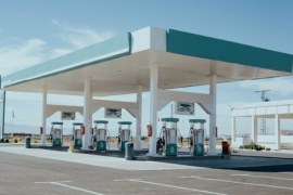 Nước Đông Nam Á hứng 'cú sốc' từ xung đột Trung Đông: Gần 2.000 cây xăng đóng cửa vì hết hàng