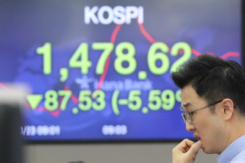 Chứng khoán châu Á thận trọng trong tuần đầu tiên của năm mới