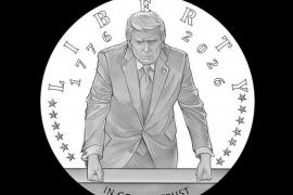 Mỹ phê duyệt thiết kế đồng tiền vàng kỷ niệm 250 năm có hình Tổng thống Trump