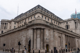 Bước ngoặt quan trọng trong lập trường điều hành chính sách tiền tệ toàn cầu