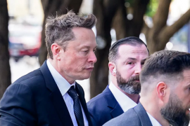 Elon Musk vừa bị kết án, phải bồi thường 2,6 tỷ USD: Chuyện gì đây?