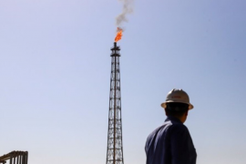 Giá dầu thô thế giới tăng hơn 4% trong ngày 24/3