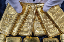 Đồng USD suy yếu đẩy giá vàng đi lên