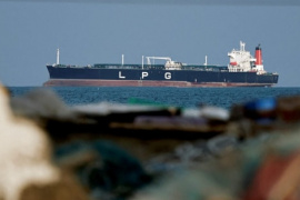 Được Iran 'bật đèn xanh', 2 tàu chở hàng ung dung vượt eo biển Hormuz hướng thẳng đến một quốc gia, không phải Nga hay Trung Quốc