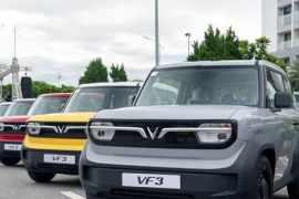 VinFast của ông Phạm Nhật Vượng báo kỷ lục khó tin: hoàn tất hơn 3.500 đơn hàng ô tô điện chỉ trong 1 ngày