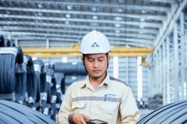 Hòa Phát, Việt Ý, Việt Đức,... lại đồng loạt điều chỉnh giá thép, tăng mạnh nhất từ đầu năm