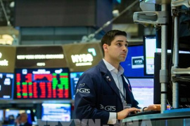 Chứng khoán Mỹ giảm mạnh khi xung đột Trung Đông thổi bùng lo ngại lạm phát