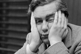 Khối ngoại bán ròng đột biến hơn 6.400 tỷ đồng tuần đầu tháng 3, cổ phiếu nào bị "xả" mạnh nhất?