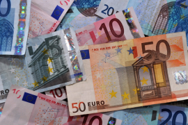 Châu Âu và châu Á đối mặt với khả năng tăng lãi suất do giá năng lượng tăng cao