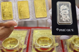 Giá vàng bạc đồng loạt lao dốc phiên đầu tuần