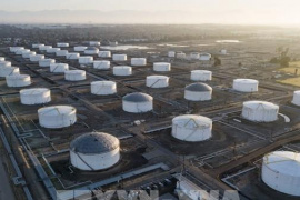 Giá dầu Brent giảm xuống dưới mức 100 USD/thùng