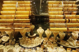 Giá vàng giảm nhẹ khi khả năng chấm dứt xung đột Trung Đông còn mờ mịt