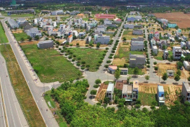 Thị trường nhà đất ngoại thành giảm giá cục bộ do cắt lỗ