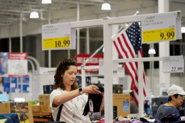 Giá năng lượng tăng vọt đe dọa sức mua của người tiêu dùng Mỹ