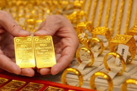 Giá vàng “quay xe”, giảm sâu tới 2,5 triệu đồng/lượng