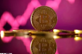 Bitcoin vượt mốc 78.000 USD sau khi Mỹ gia hạn lệnh ngừng bắn với Iran