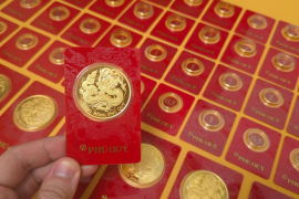 Giá vàng mất thêm nửa triệu đồng/lượng