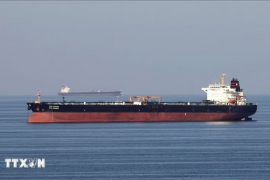 Lưu lượng vận tải qua eo biển Hormuz vẫn rất thấp so với trước xung đột