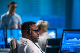 Khối ngoại bán ròng trong phiên VN-Index tăng 22 điểm, một cổ phiếu bluechip bị "xả" gần 300 tỷ đồng