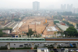 Nguy cơ dư cung căn hộ cao cấp “phủ bóng” thị trường bất động sản