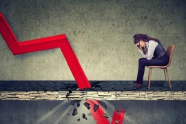 Chuyên gia cảnh báo chứng khoán thường có 2 sóng giảm lớn mỗi năm: Kịch bản cũ sắp lặp lại?