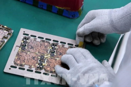 Các hãng bán dẫn Trung Quốc lập kỷ lục doanh thu