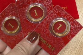 Giá vàng bật tăng trở lại, rút ngắn chênh lệch với thế giới