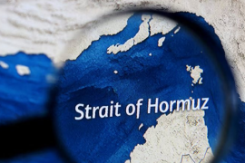 Một tàu chở 1 triệu thùng dầu thành công đi qua eo biển Hormuz, băng băng tiến thẳng đến 1 quốc gia Đông Nam Á