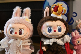 Vốn hoá Pop Mart “bốc hơi” 33 tỷ USD khi cơn sốt Labubu hạ nhiệt