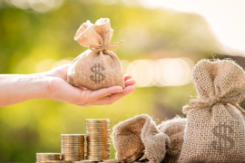 Người giàu Mỹ đổ xô vào quỹ hiến tặng để tránh thuế