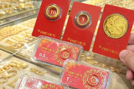 Giá vàng lao dốc đầu tuần