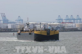 Giá dầu WTI đạt đỉnh giữa sóng gió Trung Đông