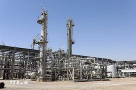 Xuất khẩu dầu của Iraq qua eo biển Hormuz giảm 90% trong tháng 4
