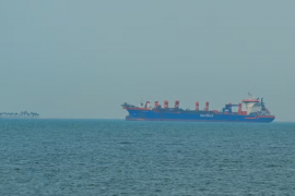 Siêu tàu chở dầu rời eo biển Hormuz sau xung đột Trung Đông