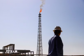 Giá dầu Brent tăng 2% sau các cuộc không kích của Mỹ vào Iran