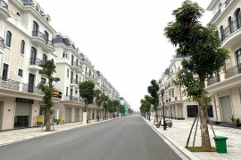 Áp lực thanh khoản gia tăng, doanh nghiệp yếu đối mặt “cuộc thanh lọc”