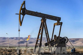 Giá dầu tăng hơn 2% khi căng thẳng Trung Đông có diễn biến mới