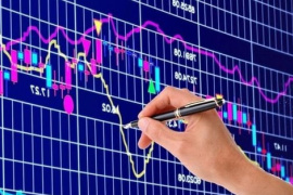 Cổ phiếu ngân hàng đang rẻ, vì sao tiền vẫn chưa vào?