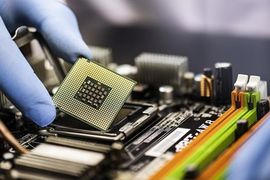 Cổ phiếu bán dẫn Mỹ trong nhịp điều chỉnh mạnh nhất kể từ đầu năm 2025