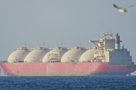 93 triệu thùng dầu có thể được giải phóng khi mở lại eo biển Hormuz