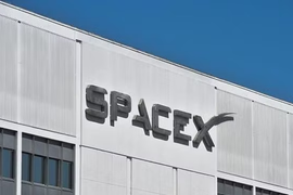 Cổ phiếu SpaceX quay đầu giảm mạnh trong phiên giao dịch 18/6
