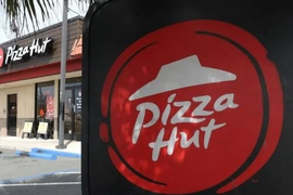 Yum Brands bán Pizza Hut giá 2,7 tỷ USD sau 68 năm phát triển