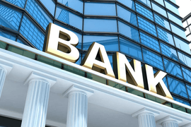 NHNN nới tỷ lệ vốn ngắn hạn cho vay trung dài hạn: Những ngân hàng nào hưởng lợi nhất?